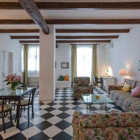 Agriturismo Il Torrione Pinerolo Exteriör bild