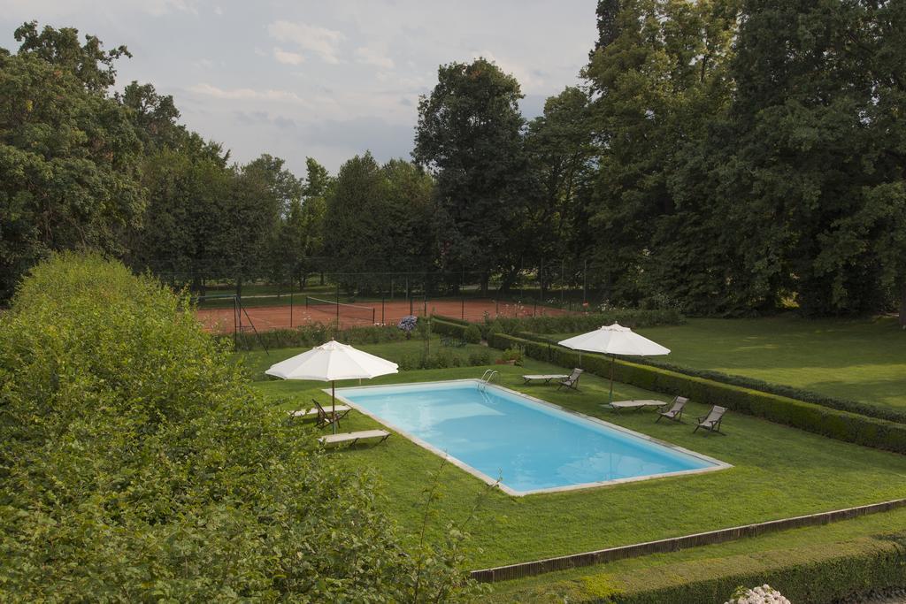 Agriturismo Il Torrione Pinerolo Exteriör bild